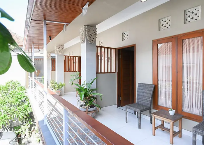 Reddoorz Near Mertasari 2 2* Pesanggaran